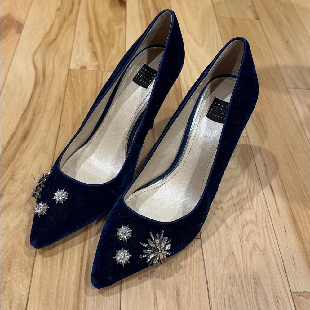 White House Black Market Olivia Blue Velvet Embellished Pointed Toe Heels